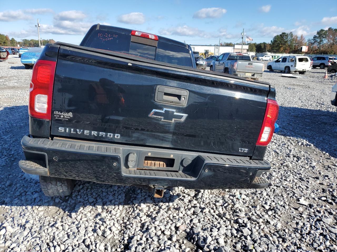 2017 Chevrolet Silverado K1500 Ltz - Image 6