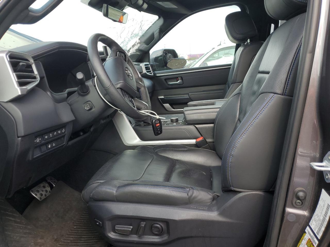 2024 Toyota Tundra Crewmax Limited - Image 7