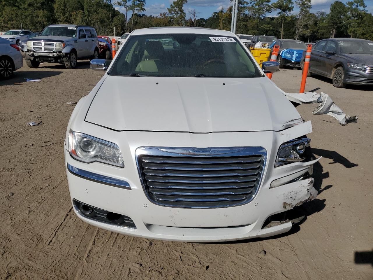 2011 Chrysler 300C - Image 5