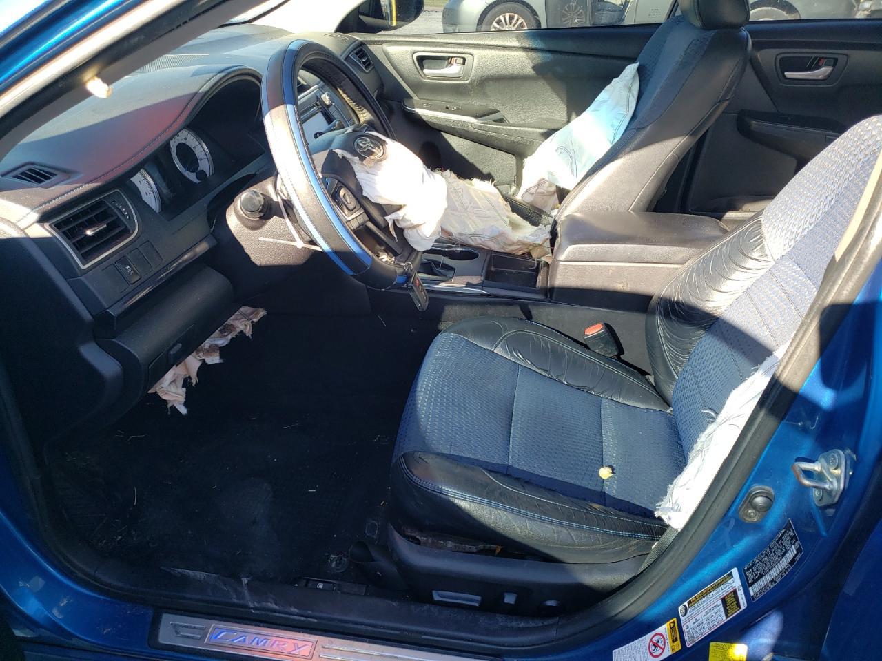 2016 Toyota Camry Le - Фото 7