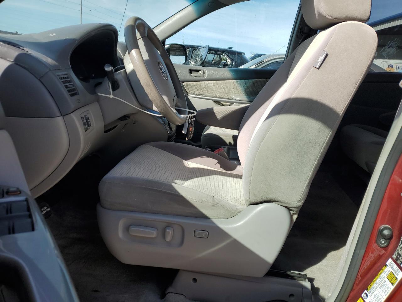 2009 Toyota Sienna Ce - Фото 7