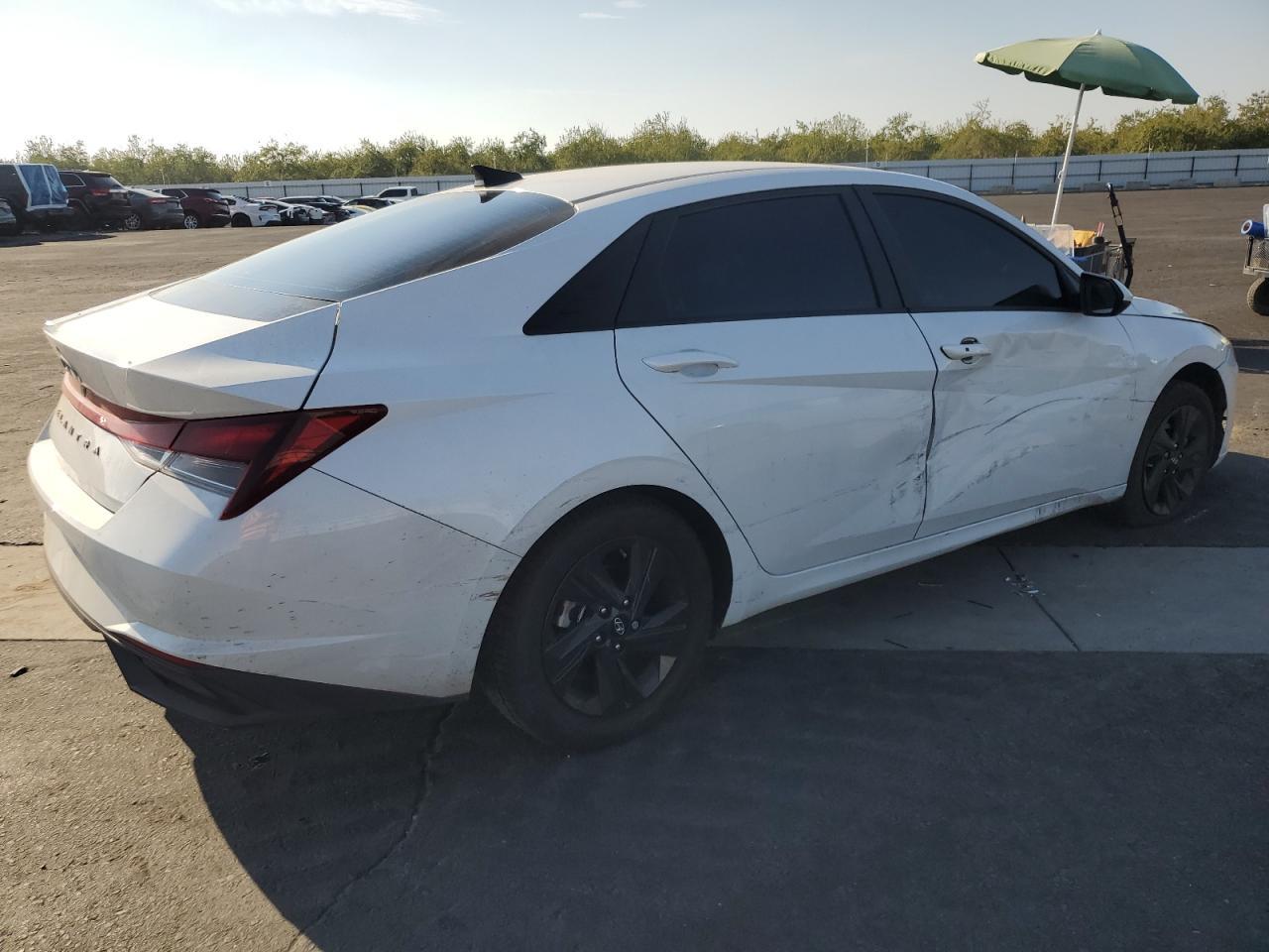 2021 Hyundai Elantra Sel - Фото 3