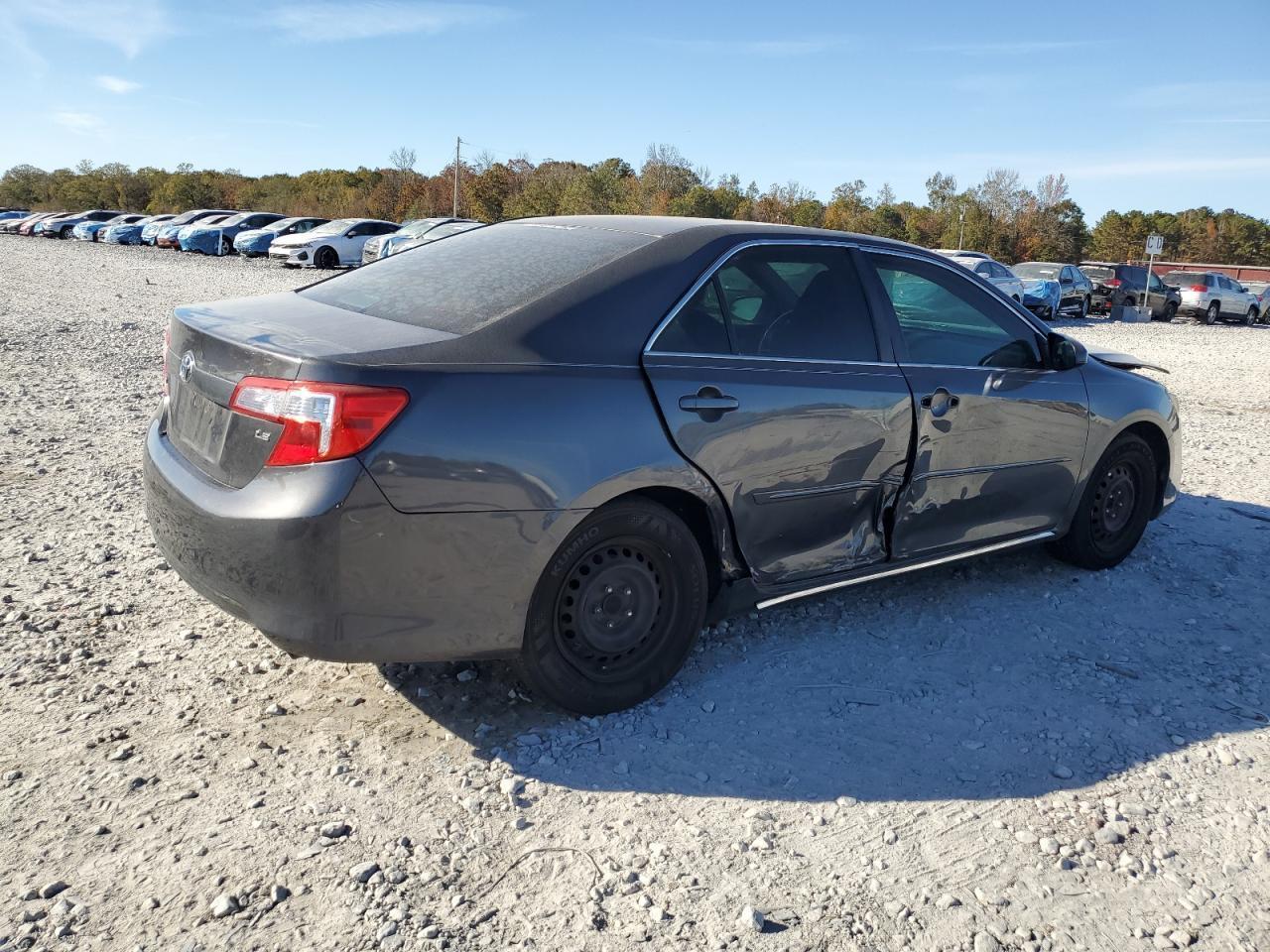 2012 Toyota Camry Base - Фото 3