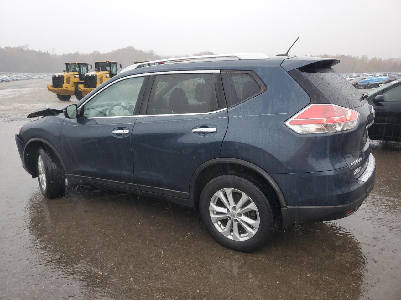 2016 Nissan Rogue S - Фото 2