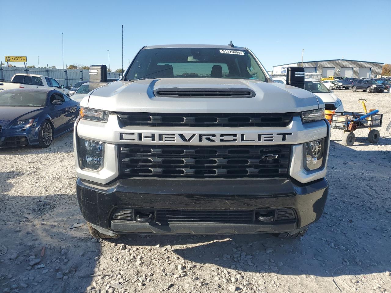 2021 Chevrolet Silverado K2500 Custom - Фото 5