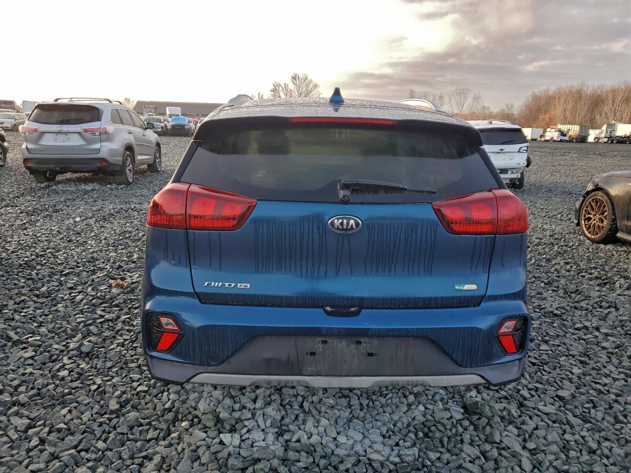 2020 Kia Niro Lx - Image 6
