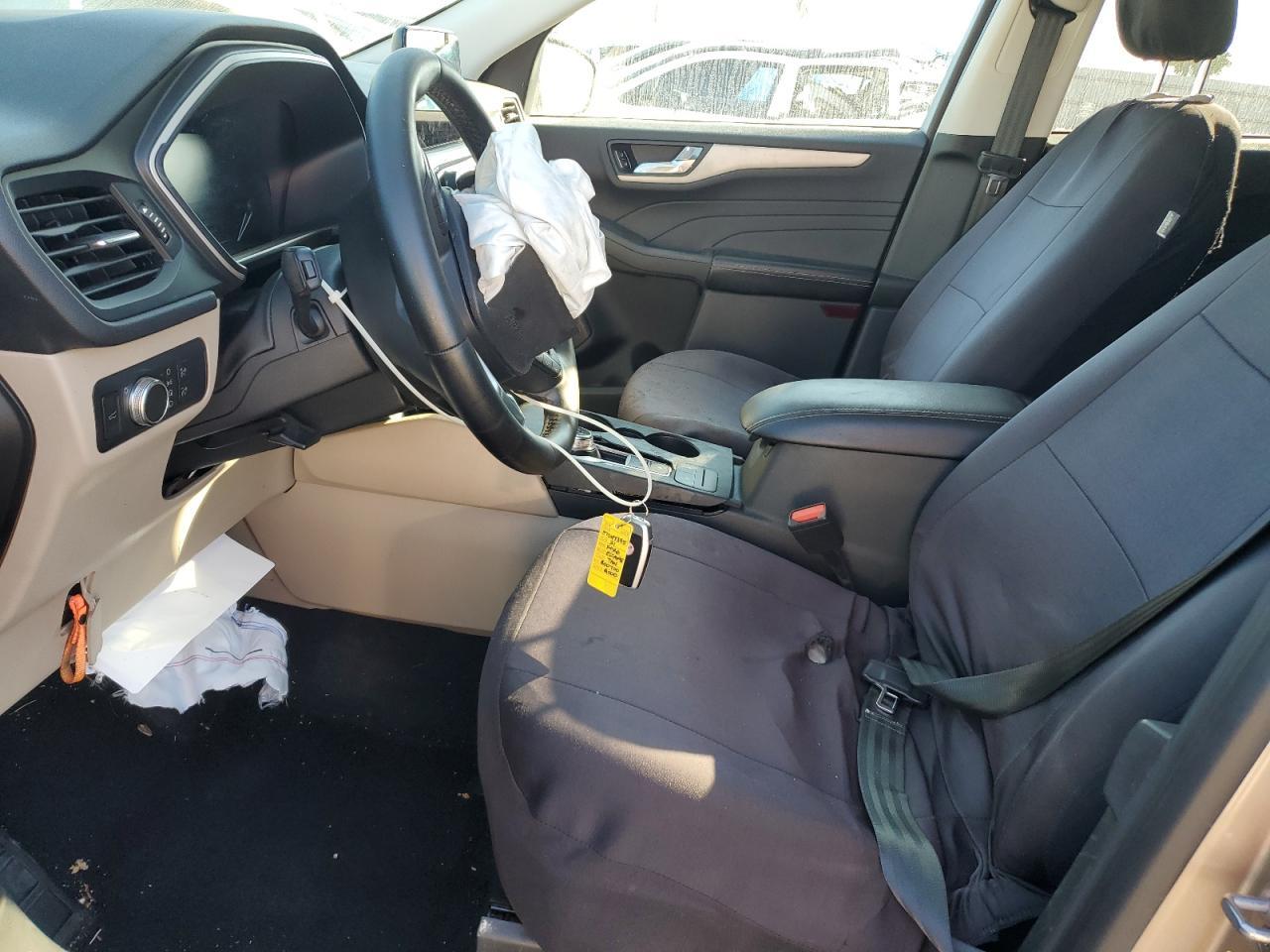 2021 Ford Escape Se - Фото 7