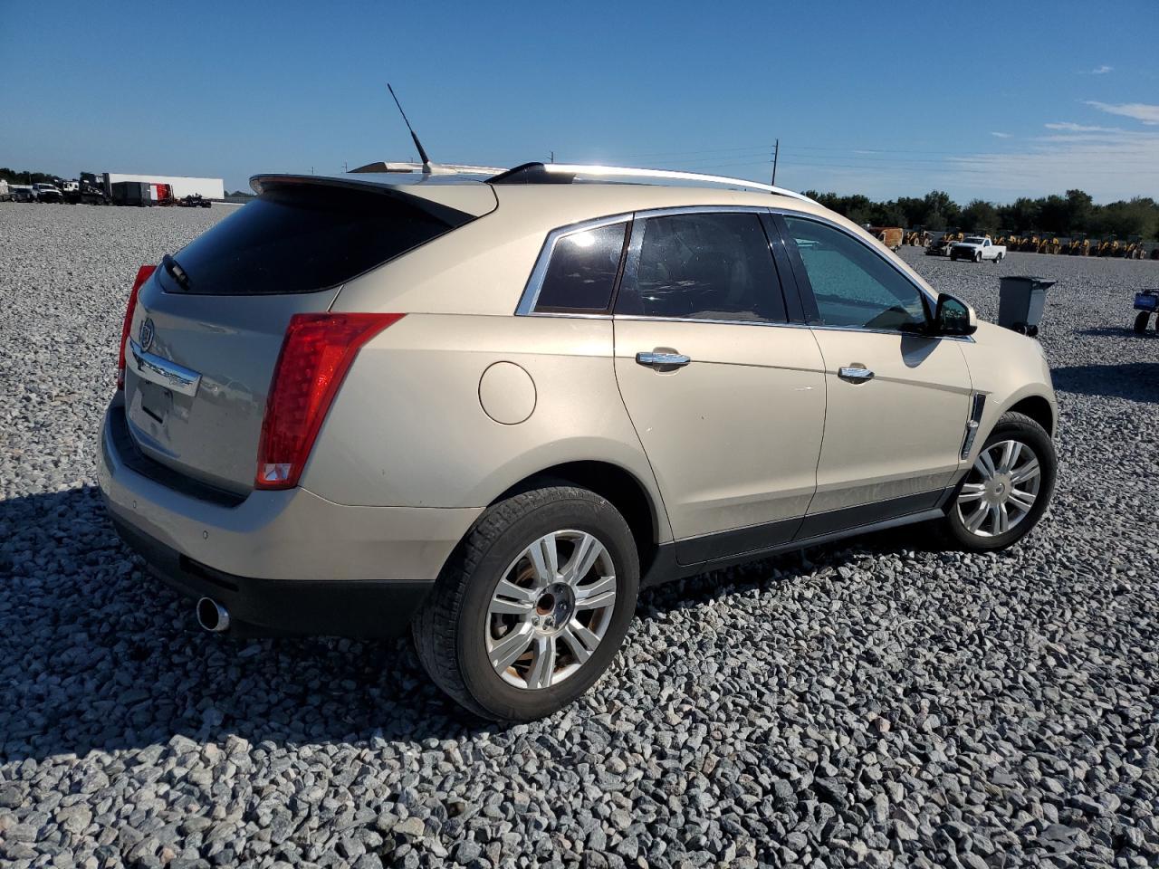 2010 Cadillac Srx Luxury Collection - Image 3