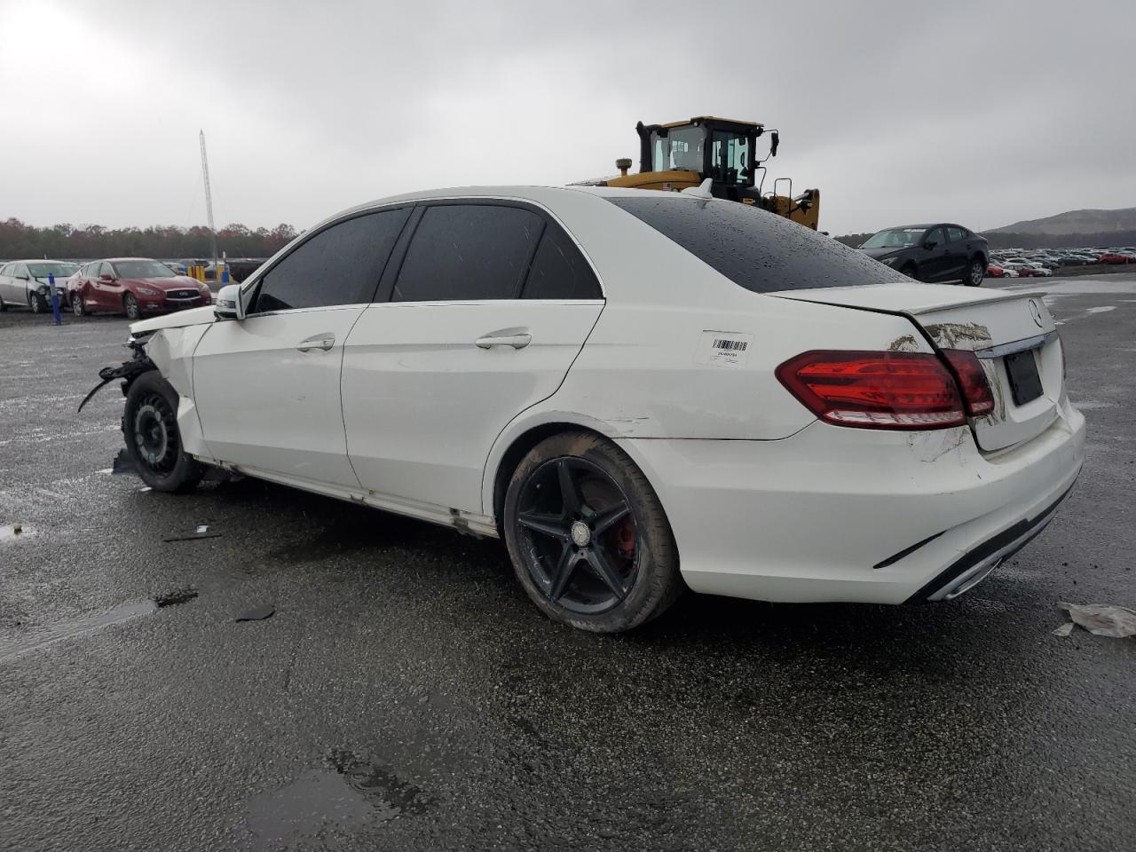 2016 Mercedes-Benz E 350 4Matic - Фото 2