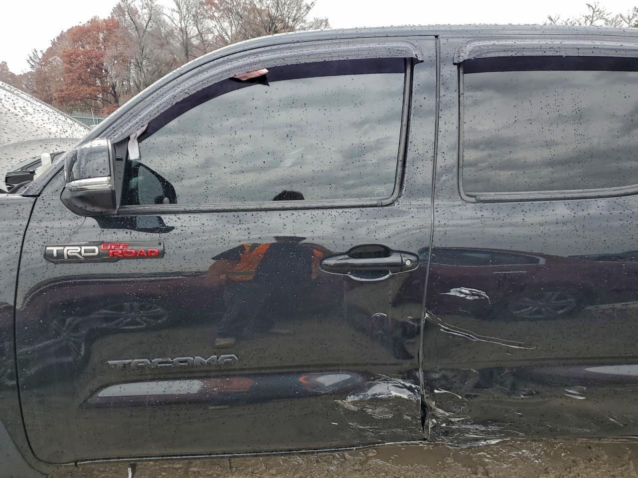 2020 Toyota Tacoma Double Cab - Фото 7