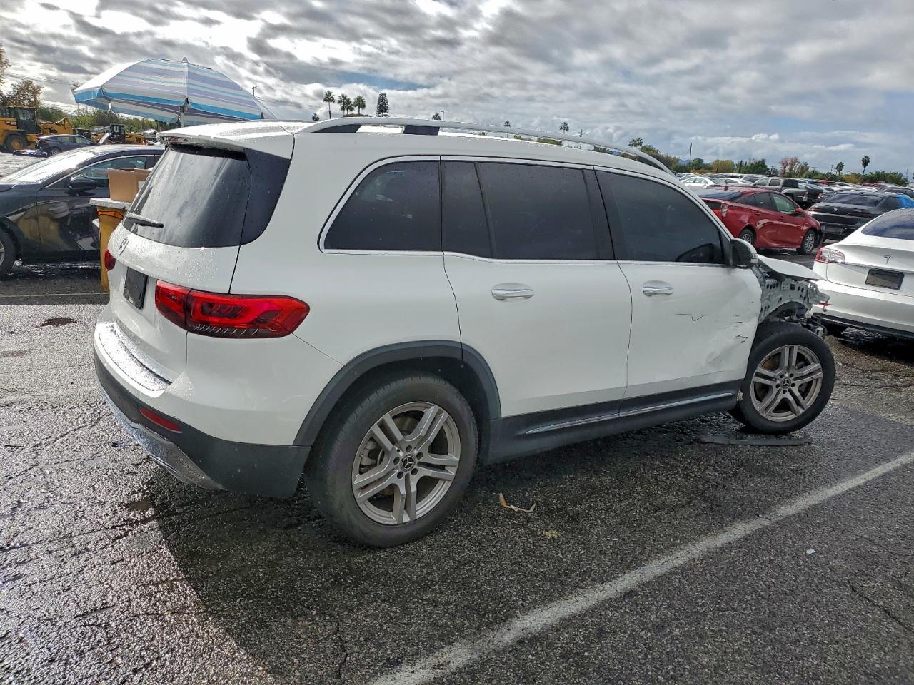 2020 Mercedes-Benz Glb 250 - Image 3
