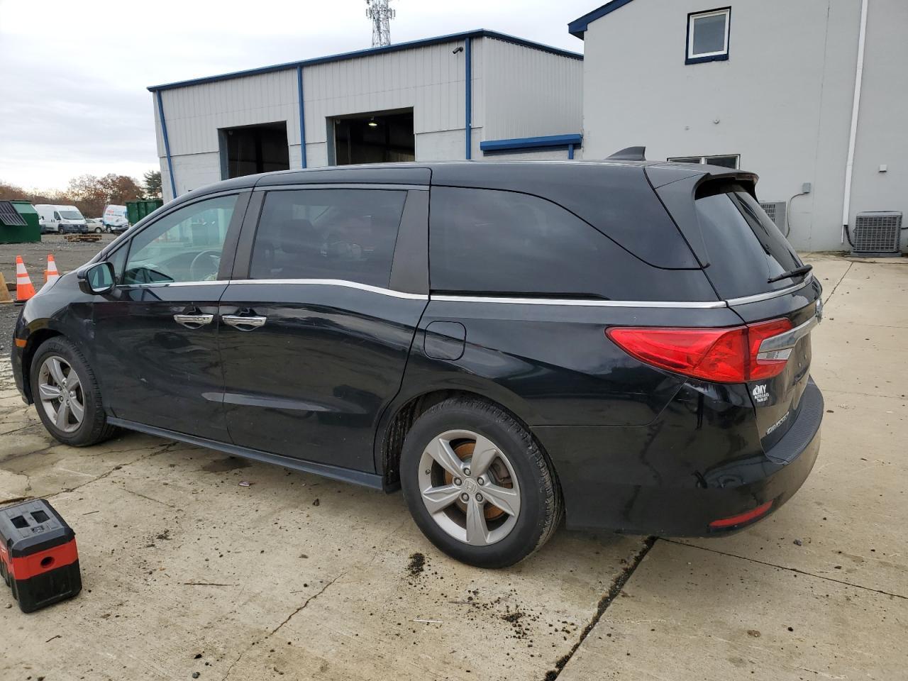 2018 Honda Odyssey Ex - Фото 2
