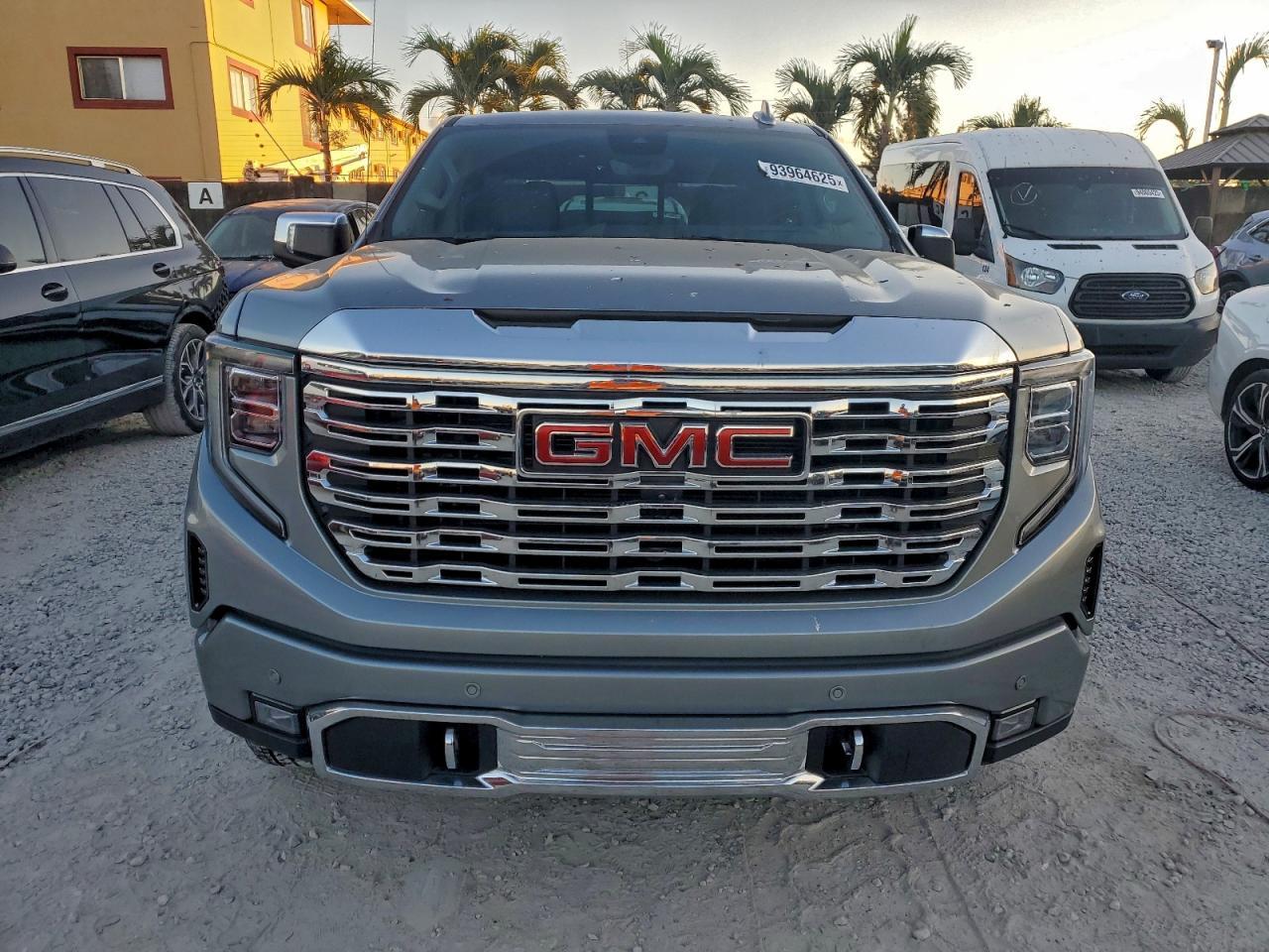 2024 GMC Sierra K1500 Denali - Фото 5