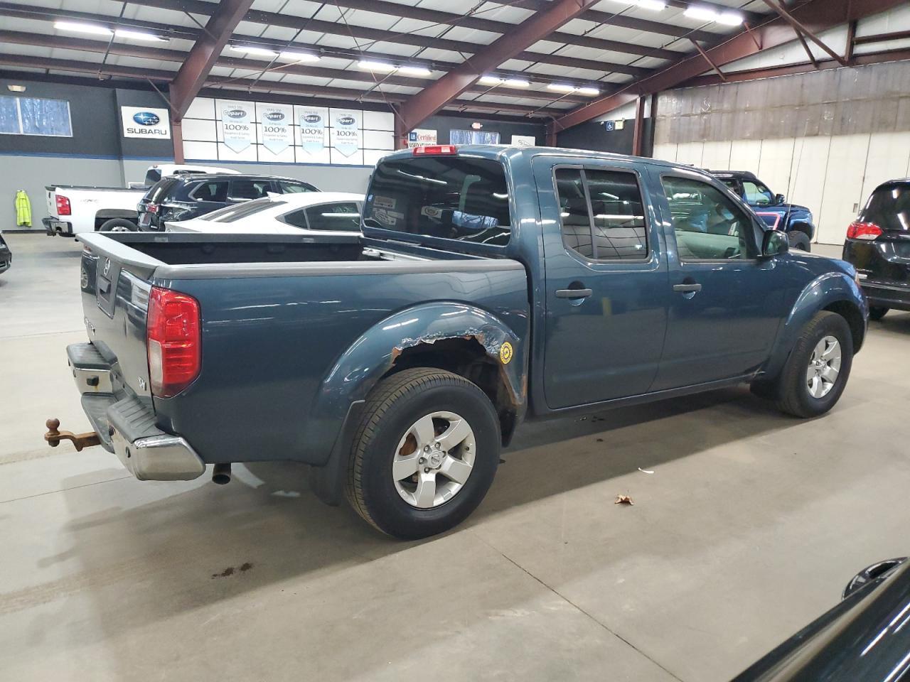 2013 Nissan Frontier S - Фото 3