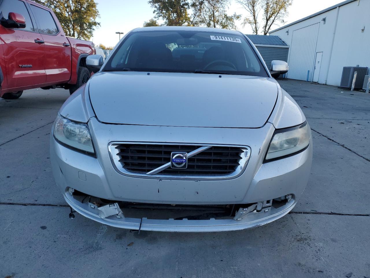 2009 Volvo S40 2.4I - Image 5
