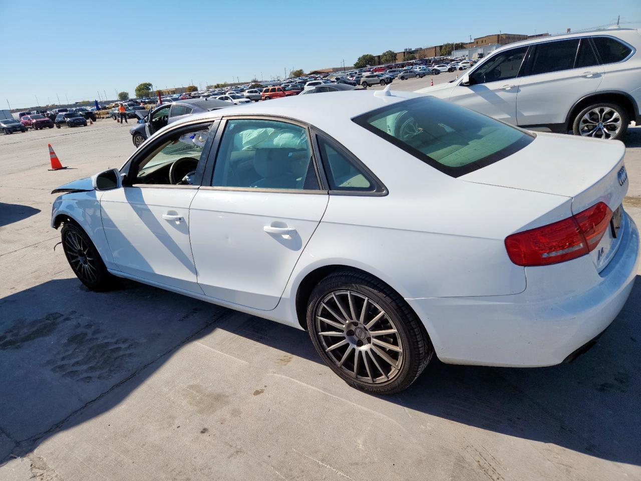 2010 Audi A4 Premium - Image 2