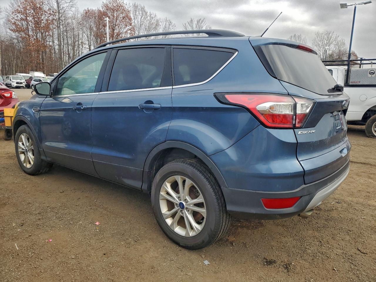2018 Ford Escape Se - Image 2