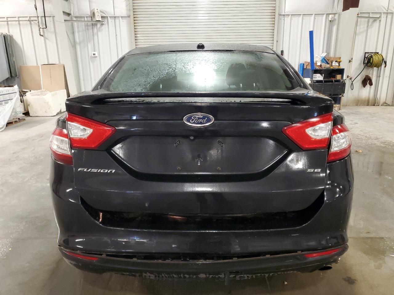 2015 Ford Fusion Se - Фото 6