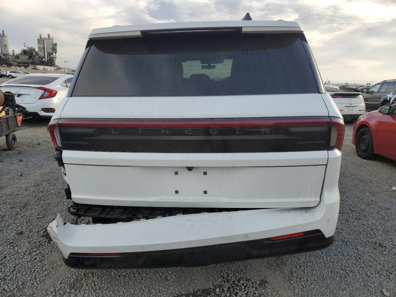 2025 Lincoln Navigator L Black Label - Image 6