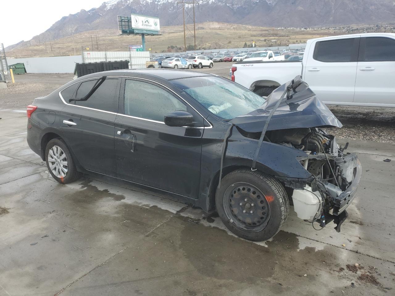 2016 Nissan Sentra S - Image 4