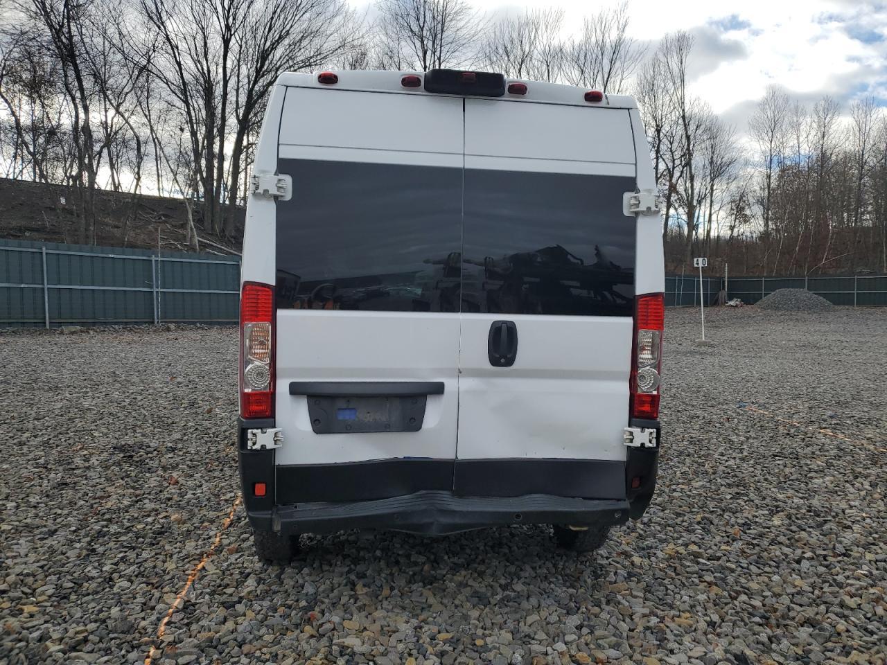 2019 Ram Promaster 2500 Delivery Van - Фото 6