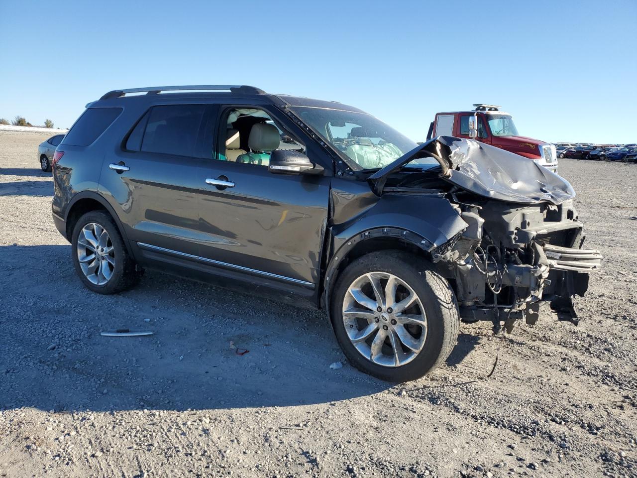 2015 Ford Explorer - Фото 4