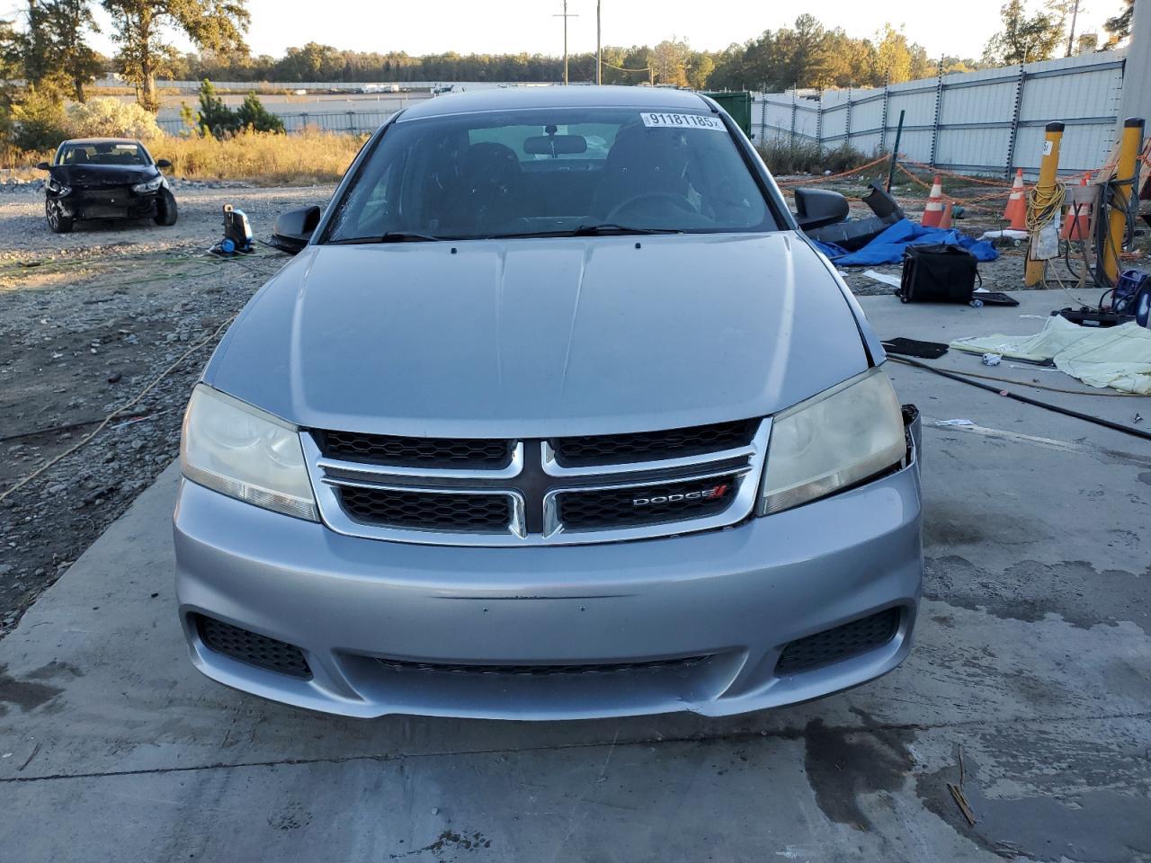 2014 Dodge Avenger Se - Image 5