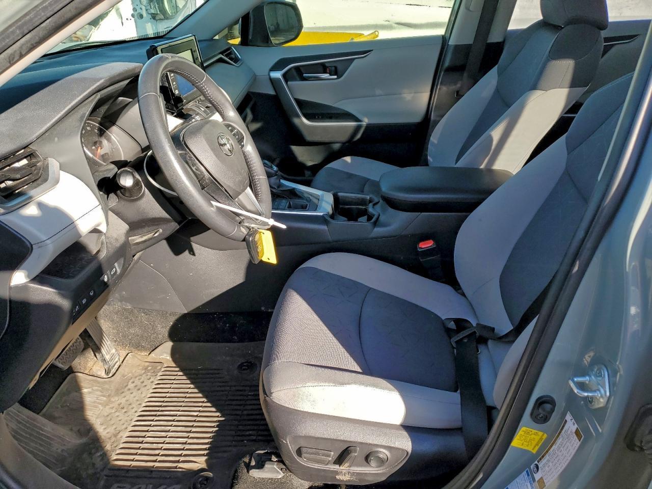 2020 Toyota Rav4 Xle - Фото 7