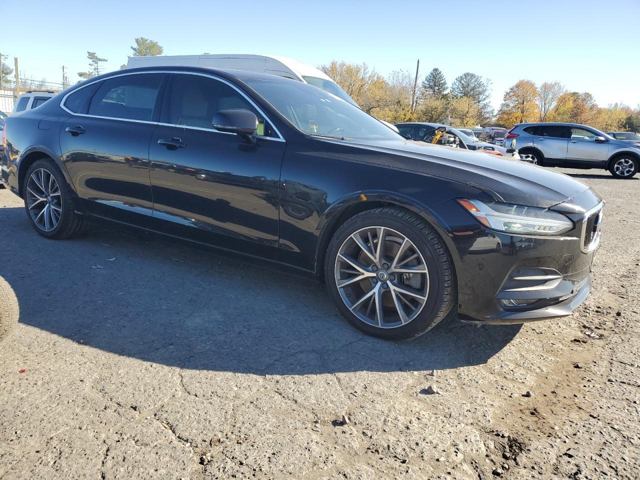 2018 Volvo S90 T5 Momentum - Фото 4