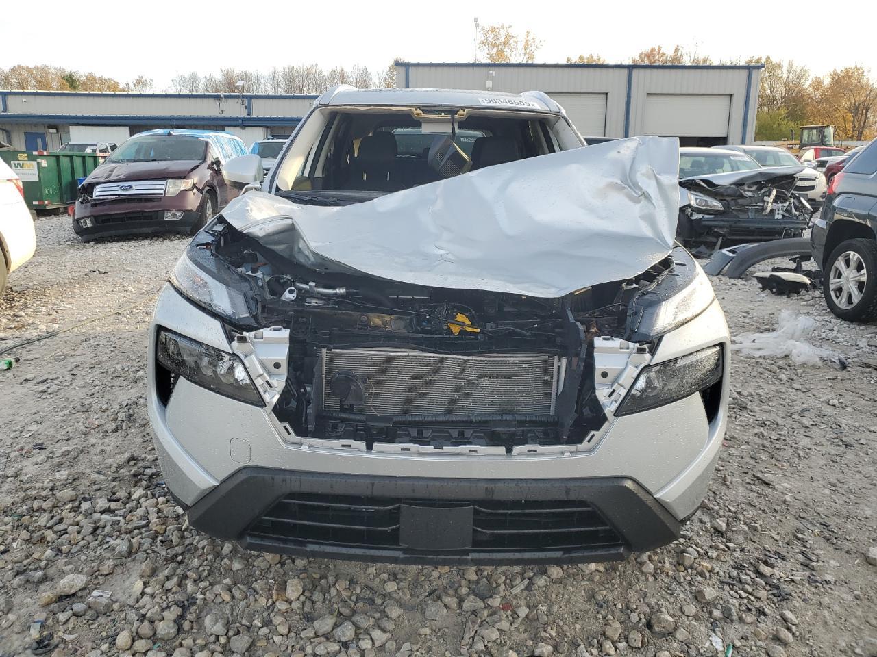 2025 Nissan Rogue Sv - Фото 5