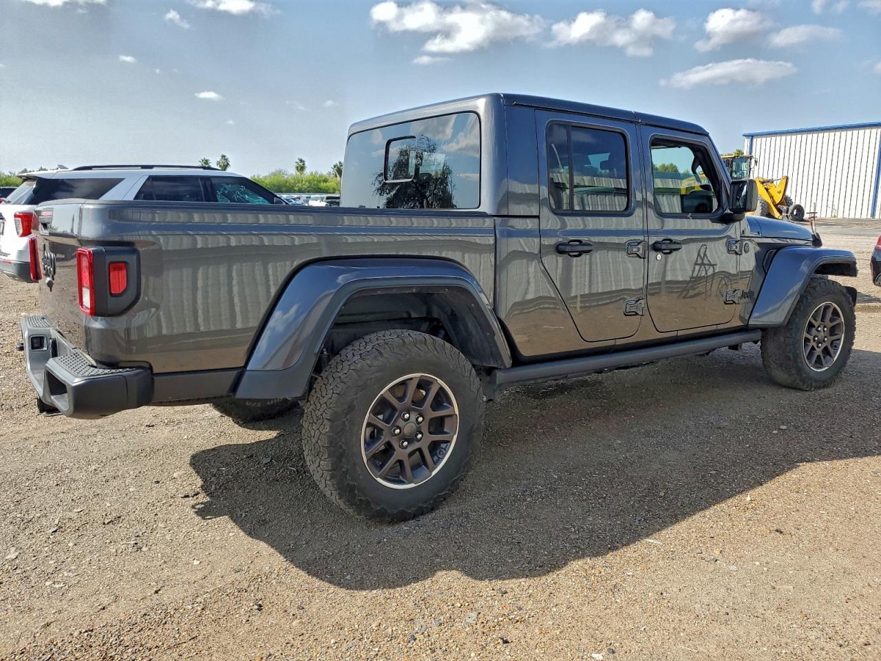 2025 Jeep Gladiator Sport - Фото 3