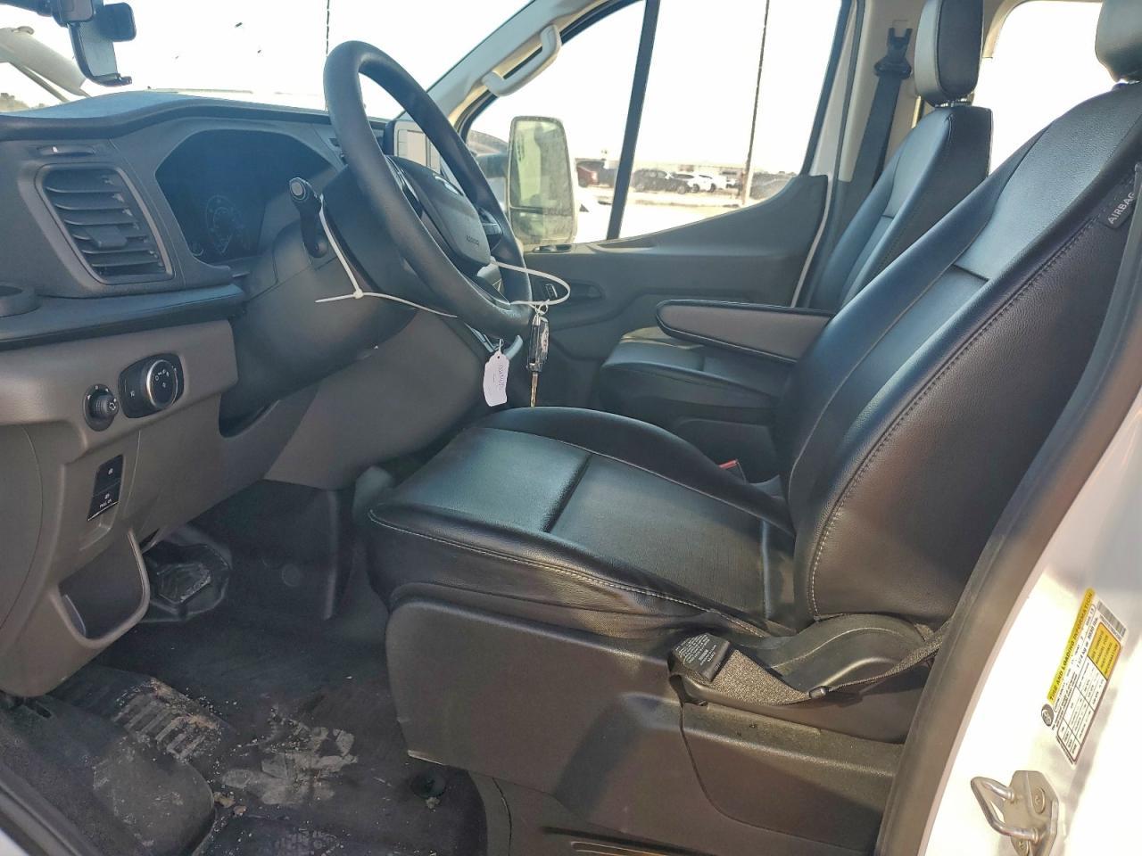 2024 Ford Transit - Фото 7