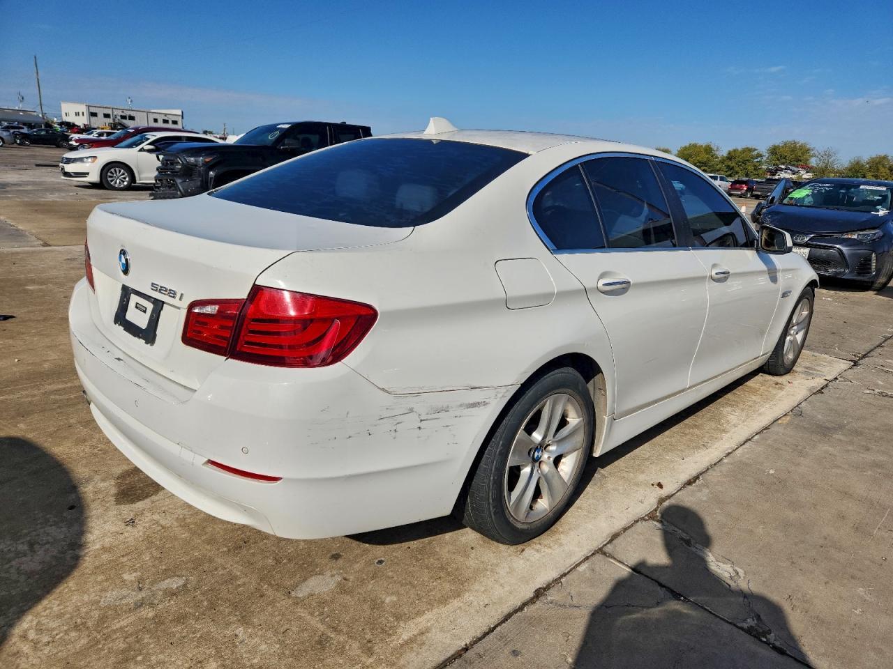 2013 BMW 528 I - Фото 3