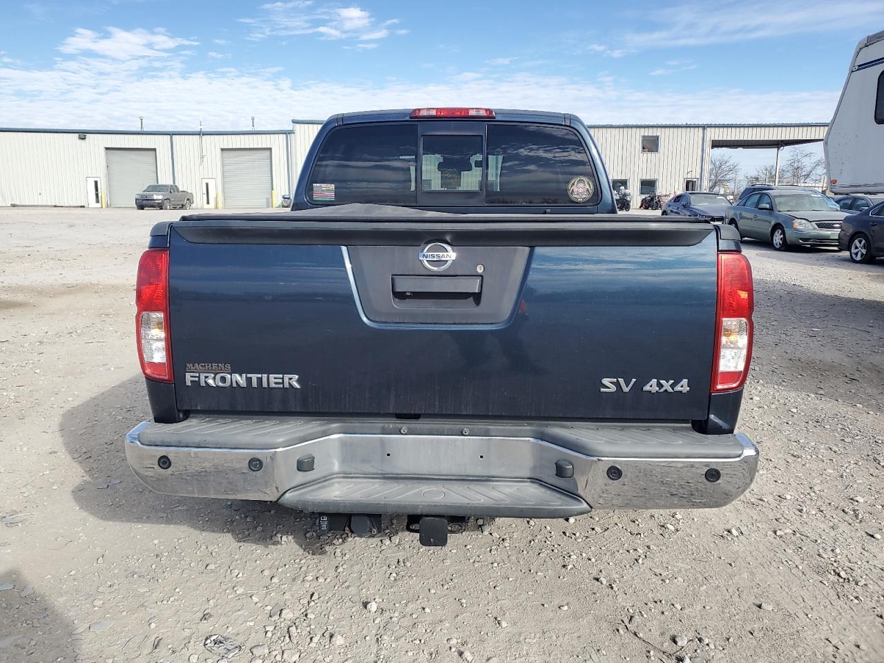 2015 Nissan Frontier S - Фото 6