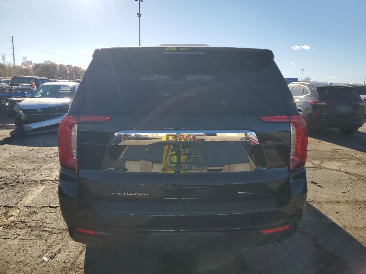2023 GMC Yukon Sle - Фото 6