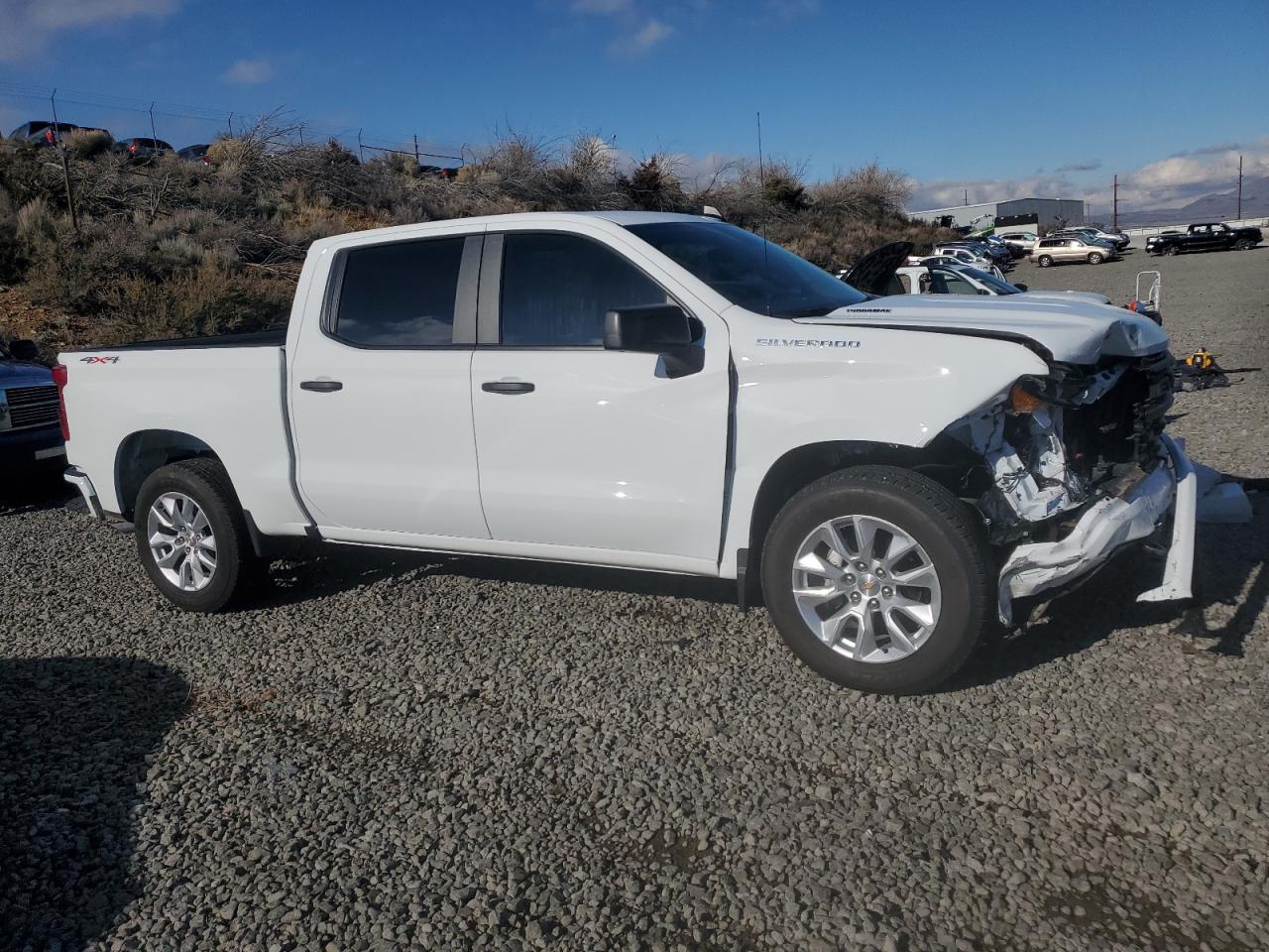 2026 Chevrolet Silverado K1500 Custom - Фото 4