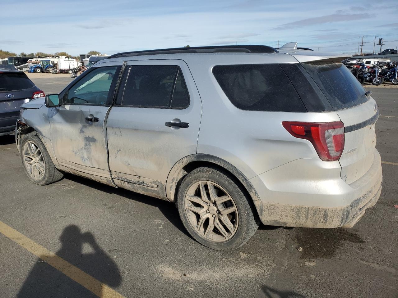 2017 Ford Explorer Sport - Фото 2