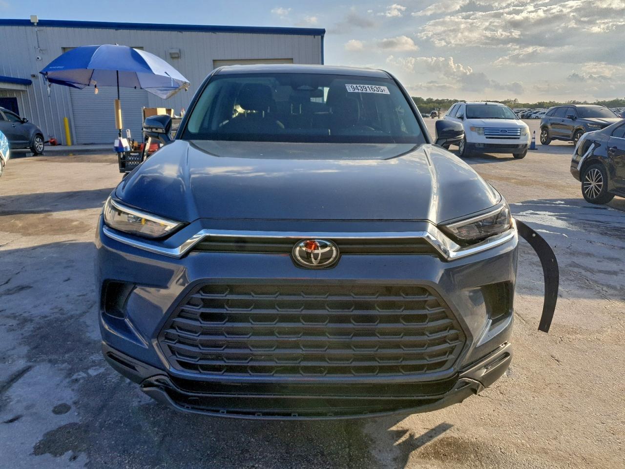 2025 Toyota Grand Highlander Le - Фото 5