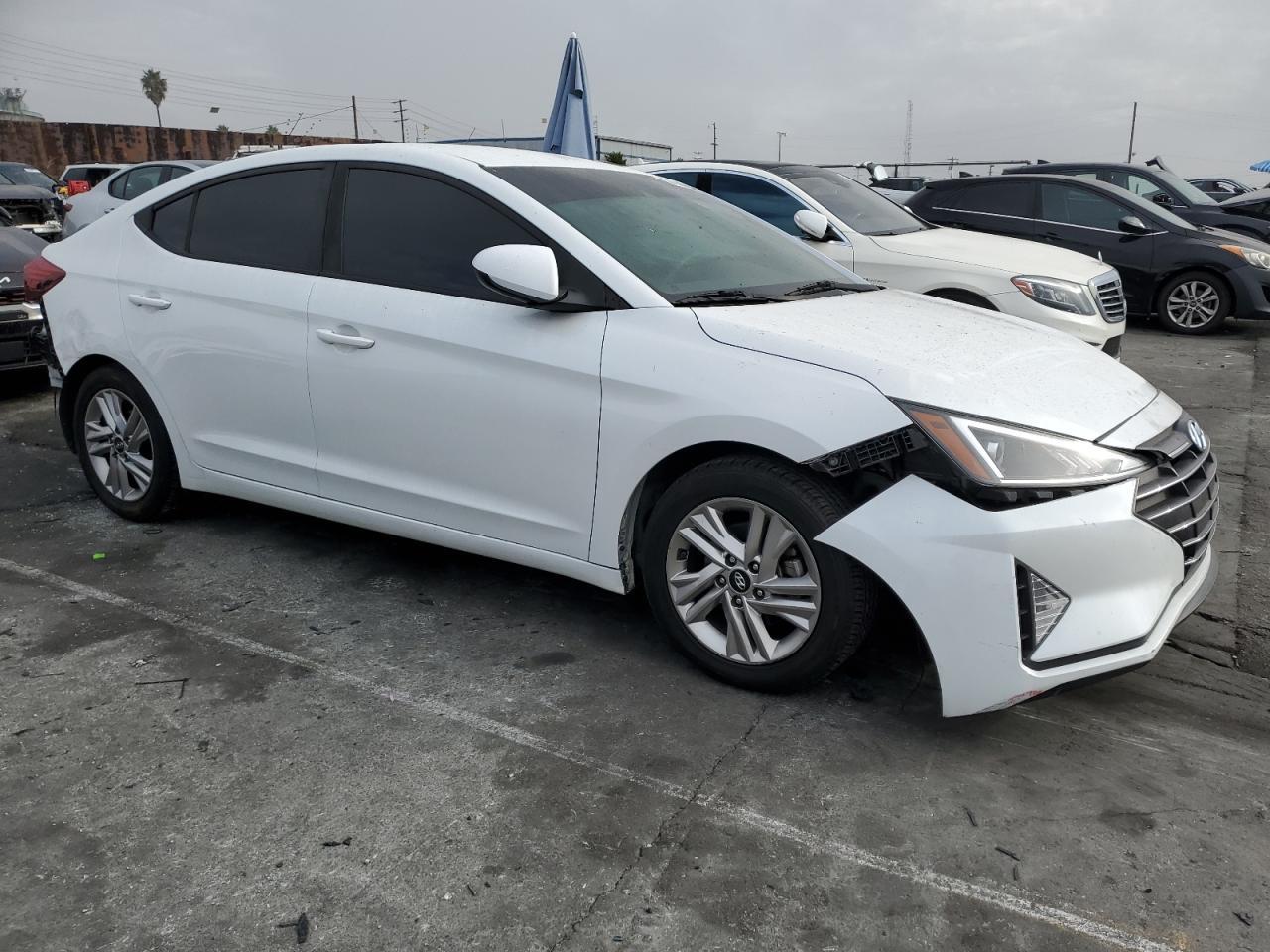2019 Hyundai Elantra Sel - Фото 4