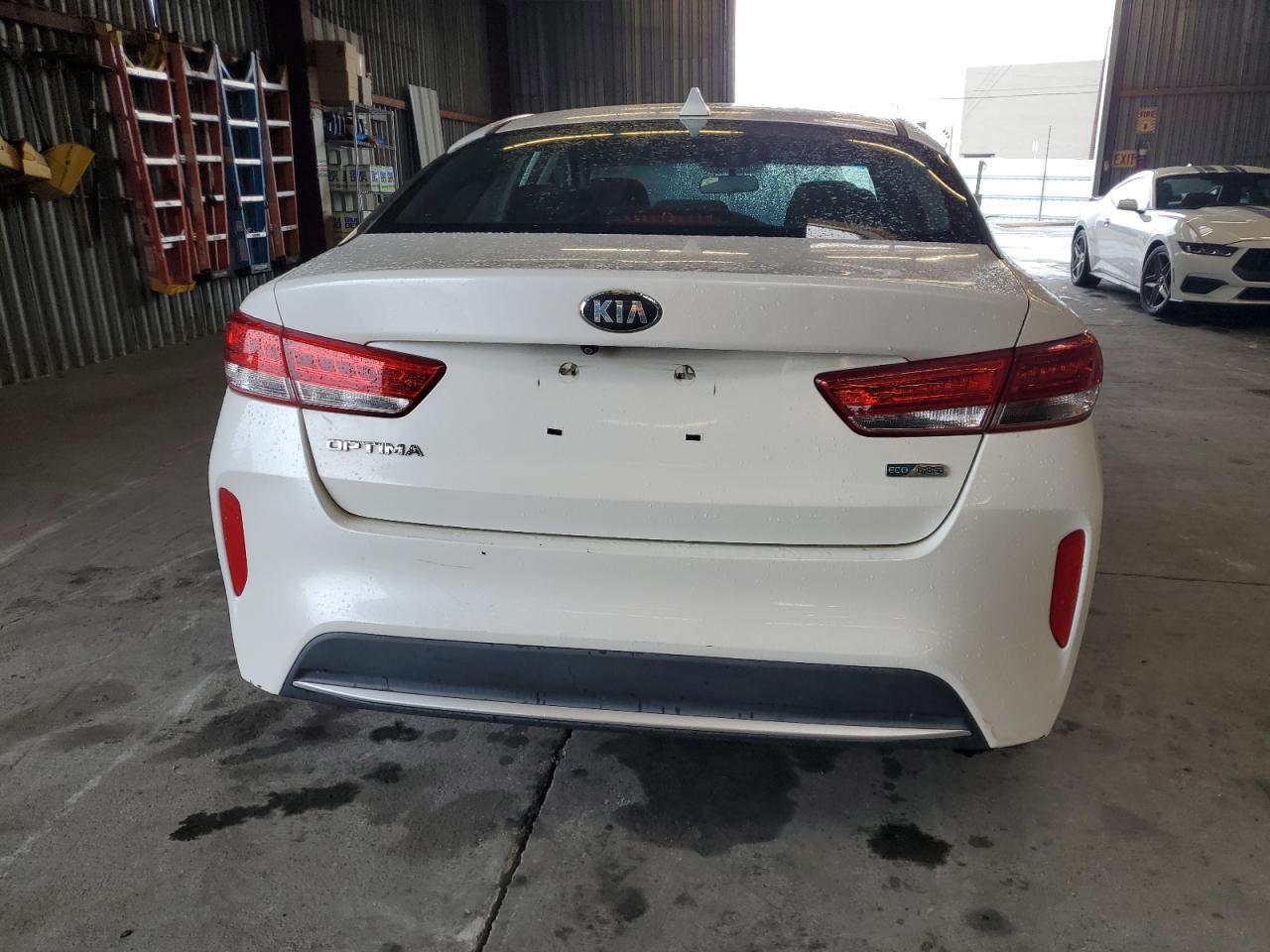 2017 Kia Optima Hybrid - Фото 6