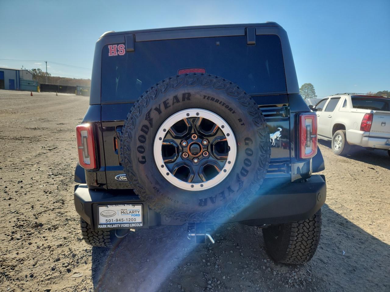 2025 Ford Bronco Outer Banks - Image 6