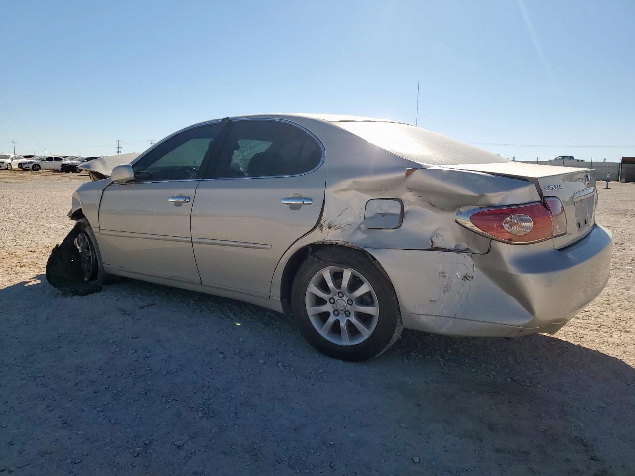 2003 Lexus Es 300 - Image 2
