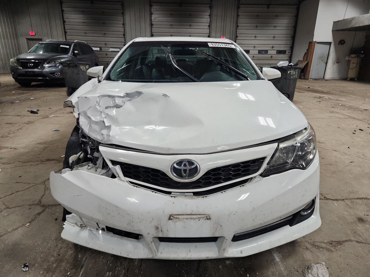 2014 Toyota Camry L - Image 5