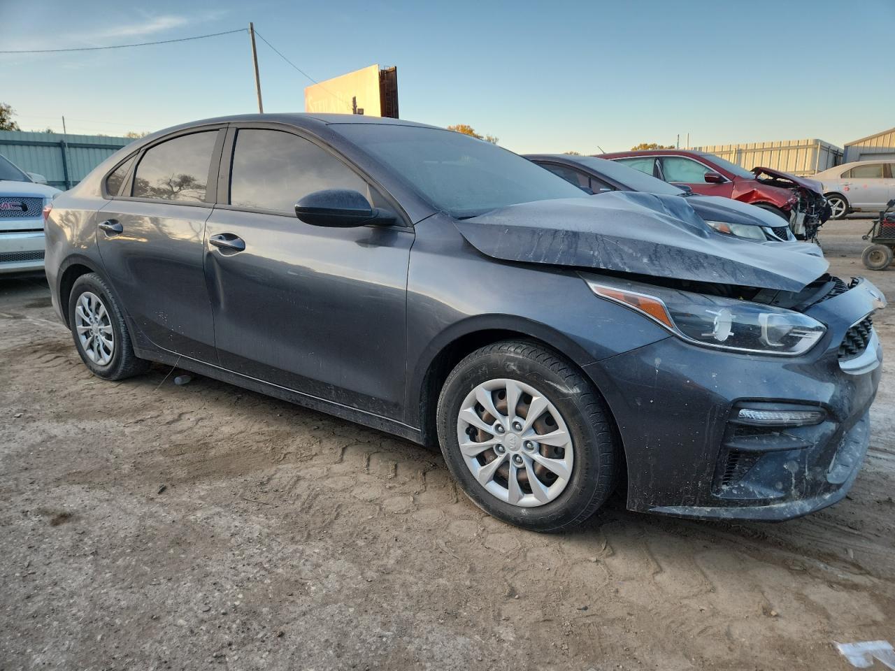 2021 Kia Forte Fe - Image 4