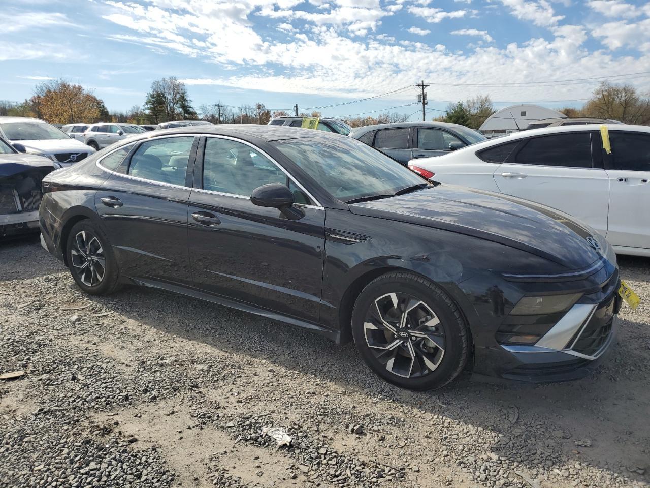 2024 Hyundai Sonata Sel - Image 4