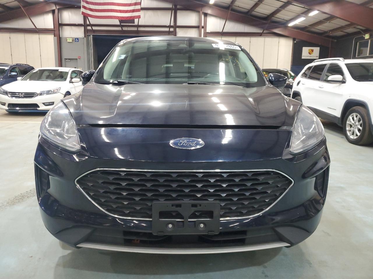 2021 Ford Escape Se - Фото 5