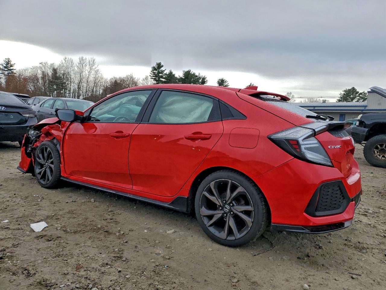 2018 Honda Civic Sport Touring - Фото 2
