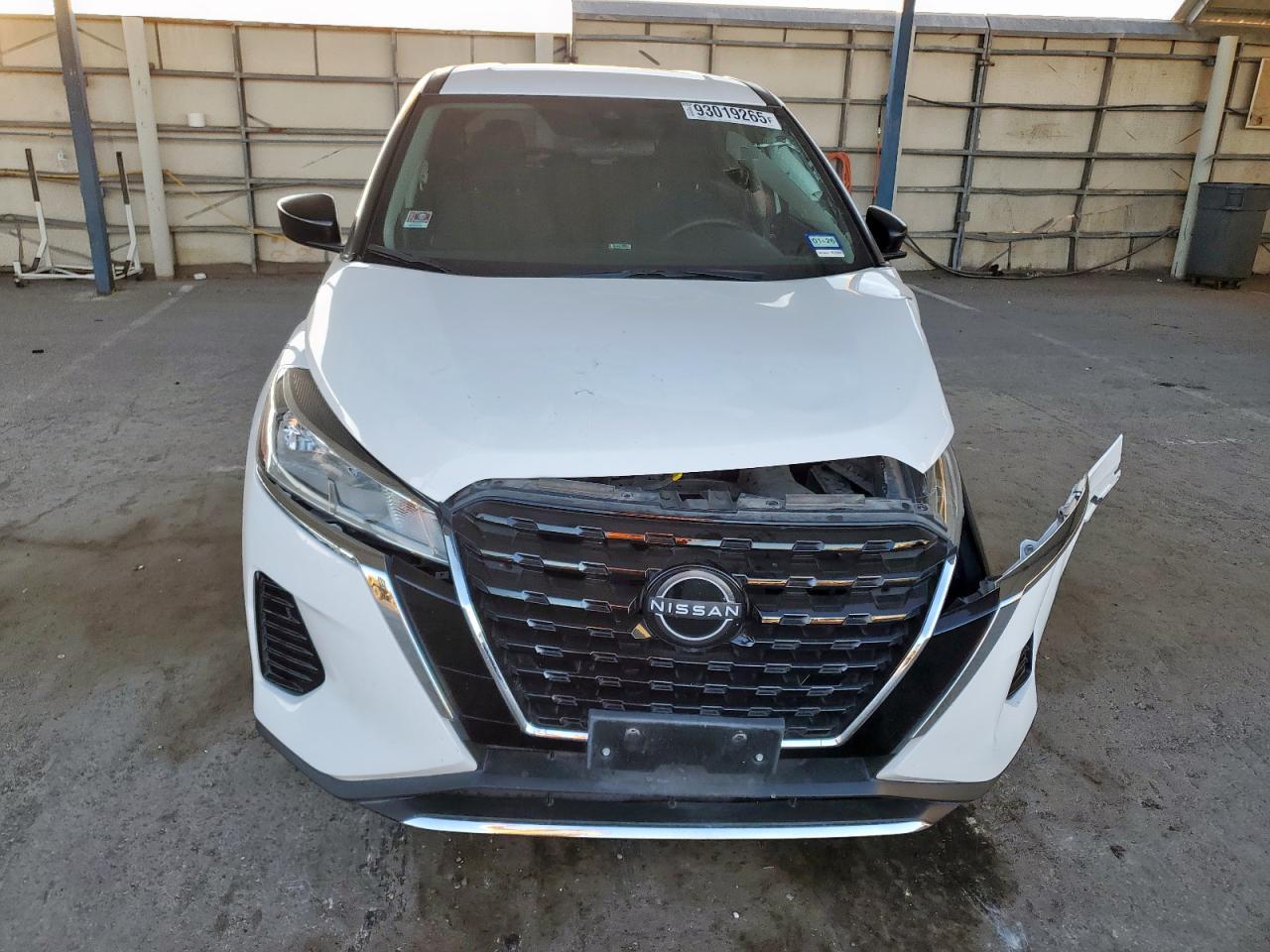 2024 Nissan Kicks S - Фото 5