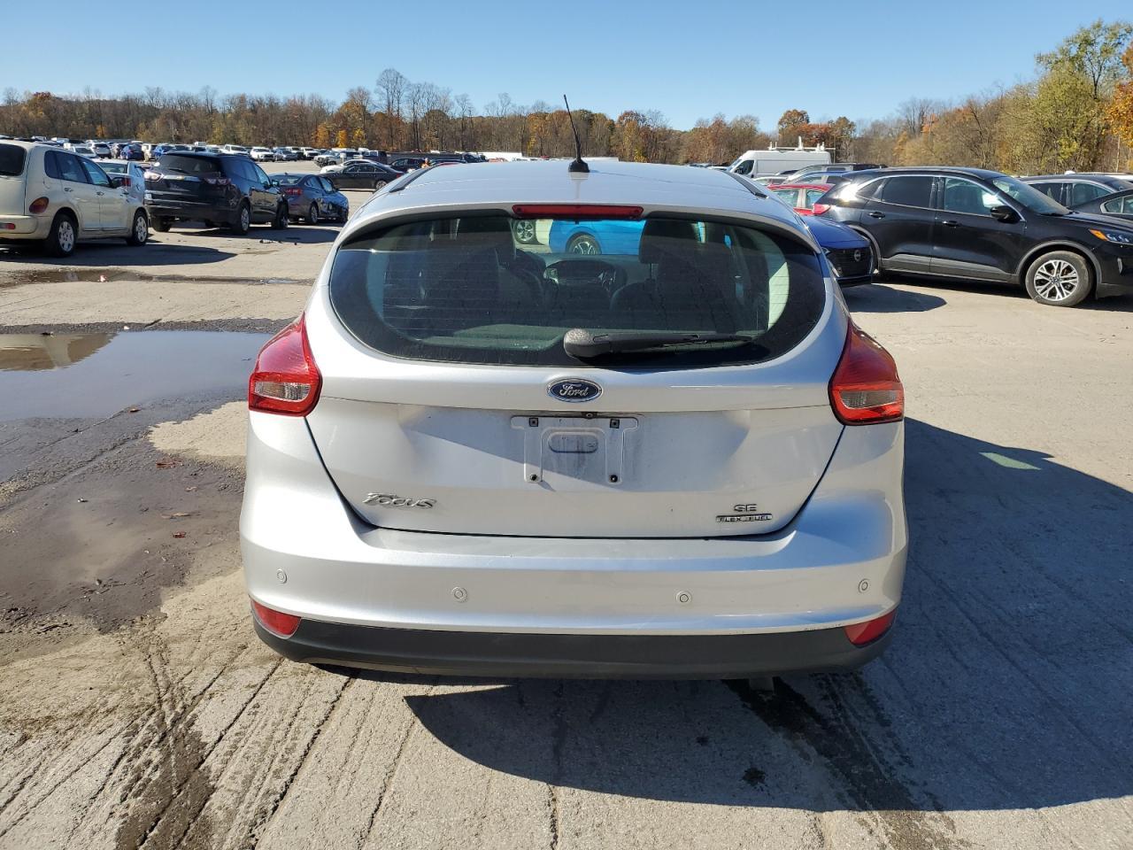 2016 Ford Focus Se - Фото 6