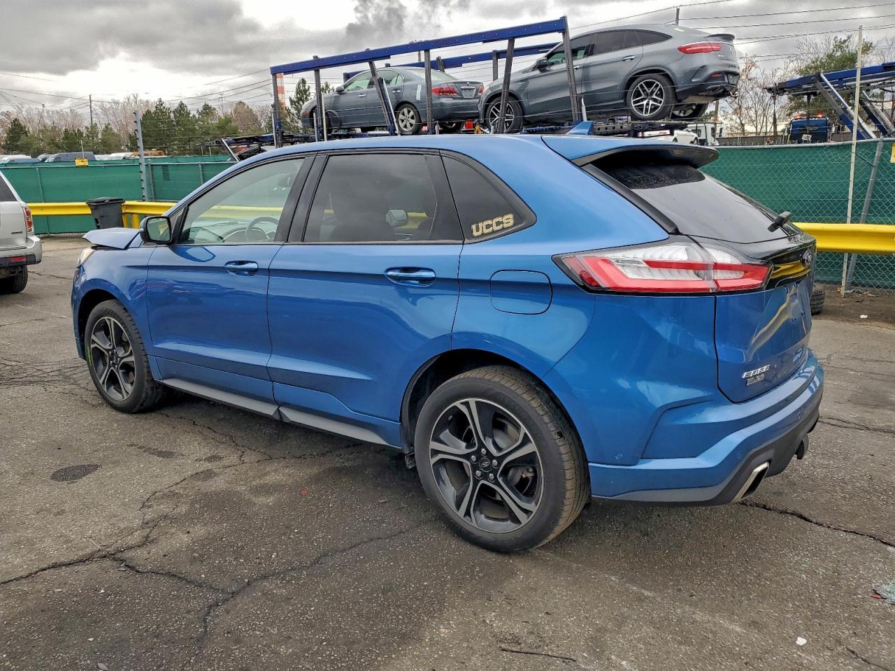 2019 Ford Edge St - Фото 2